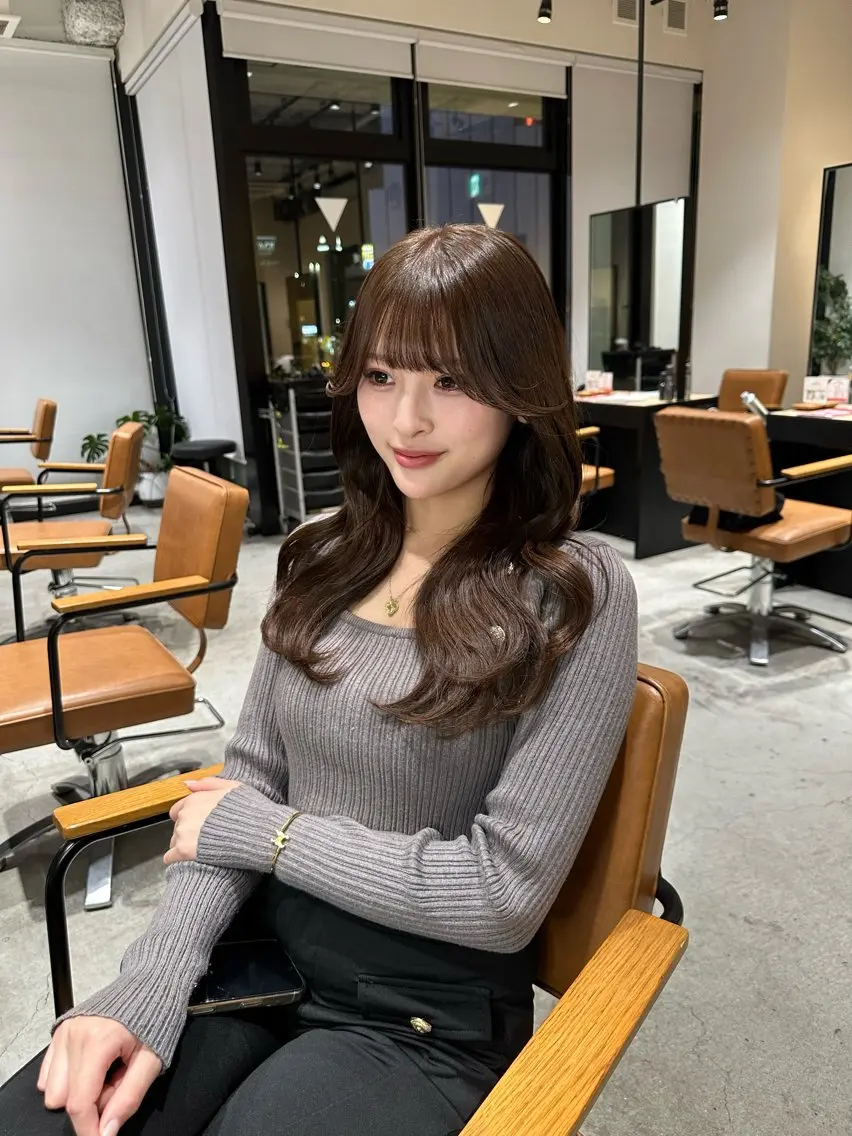 ロング カラー カット ヘアカラー 韓国レイヤーカット 透明感カラー冨田那樹のヘアスタイル