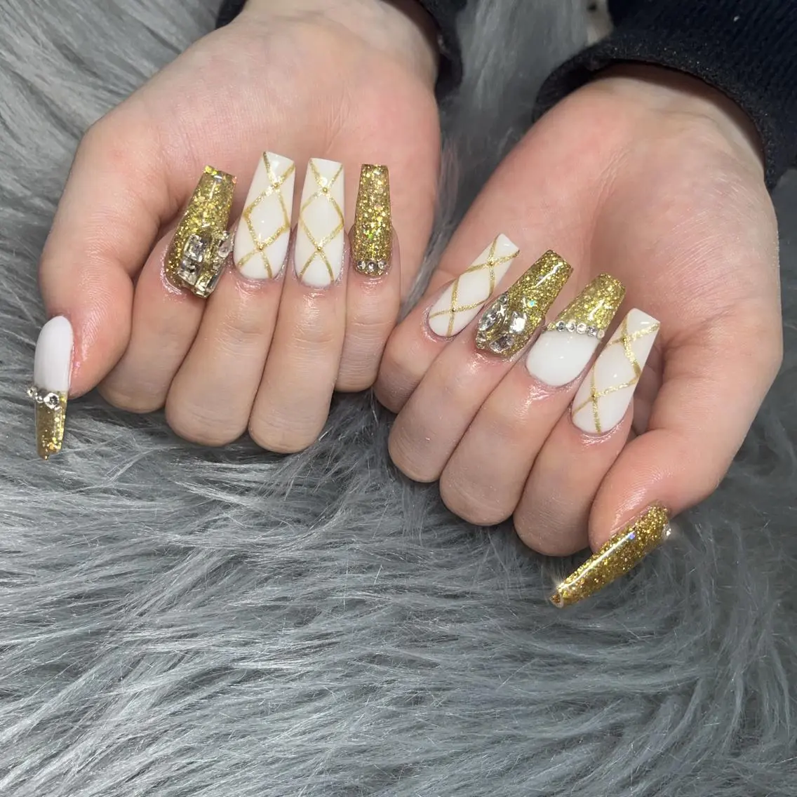 セミロング ネイル yukina nailのネイルデザイン