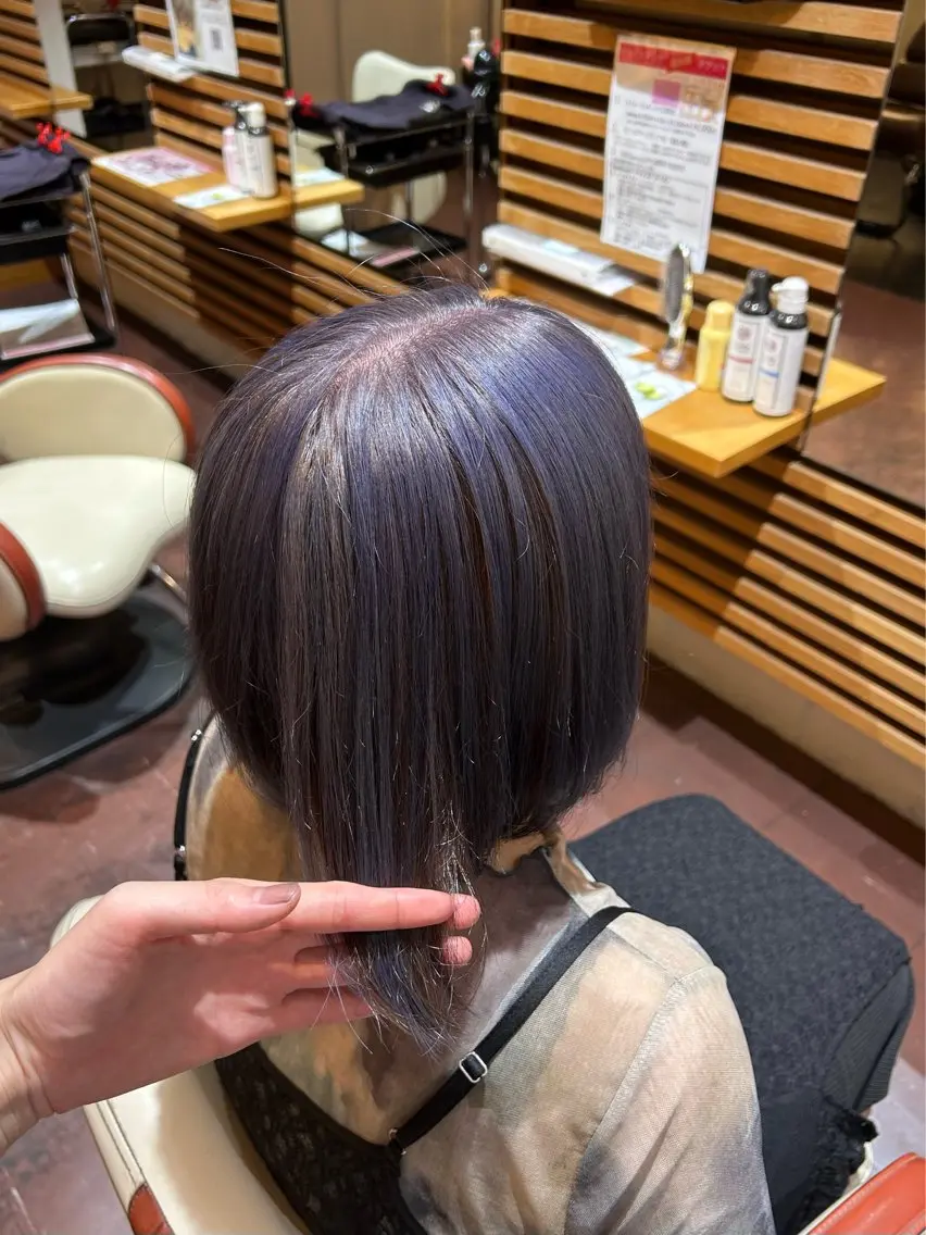 ショート カラー 西尾 望叶のヘアスタイル