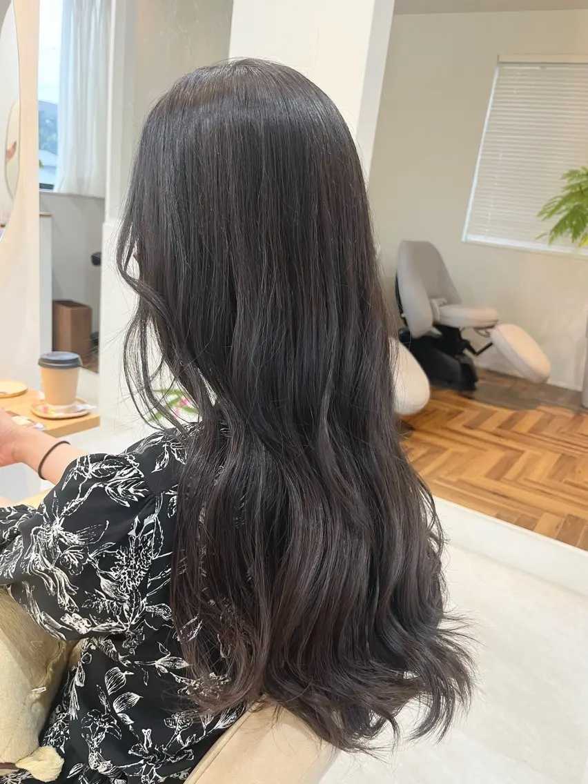 ロング 加藤 明香里のヘアスタイル