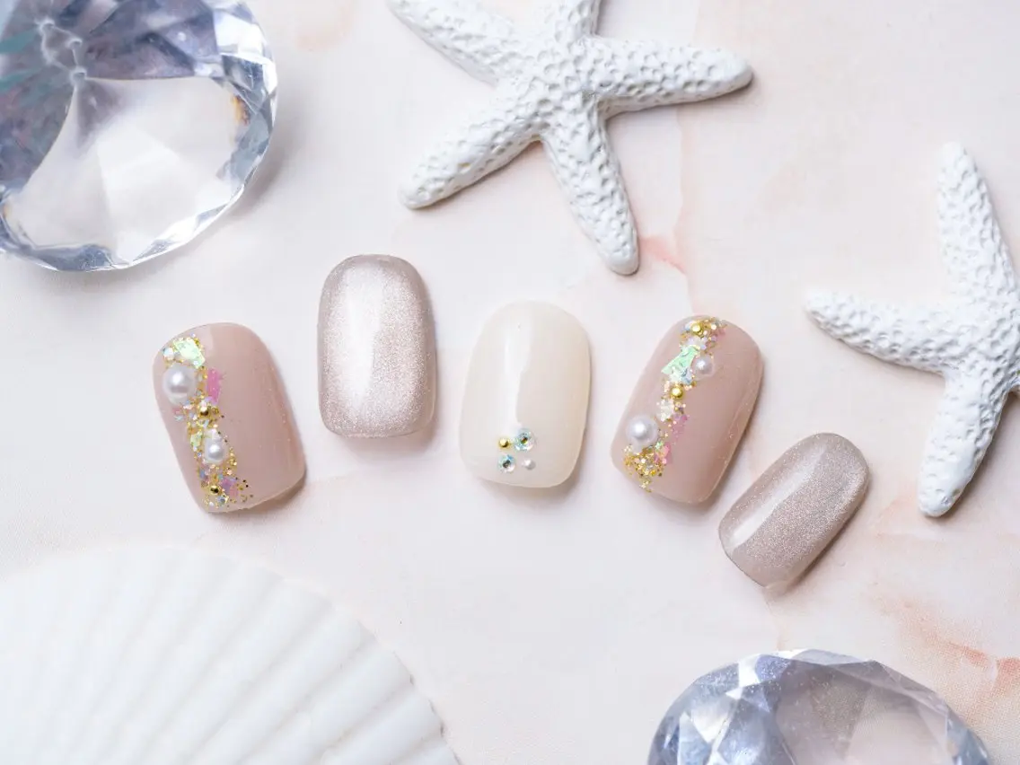 ネイル NailSalon MAHINAのネイルデザイン