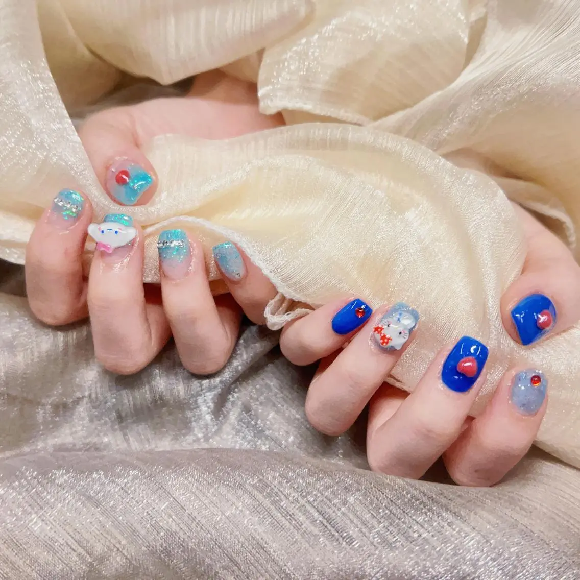 ネイル 🎀宮澤 ミナ🎀のネイルデザイン