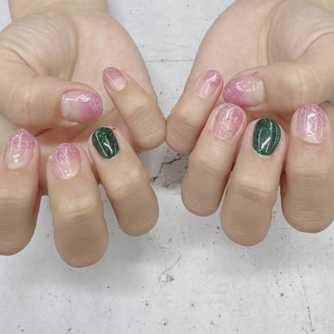 ネイル Nail salon Honey Beeのネイルデザイン