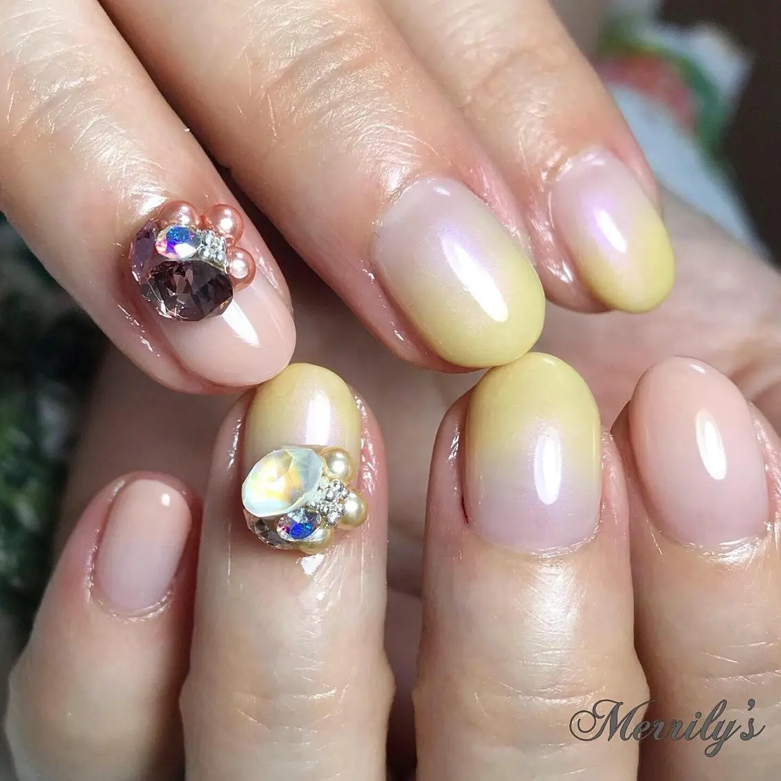ネイル Merrily's Hagi Minaのネイルデザイン