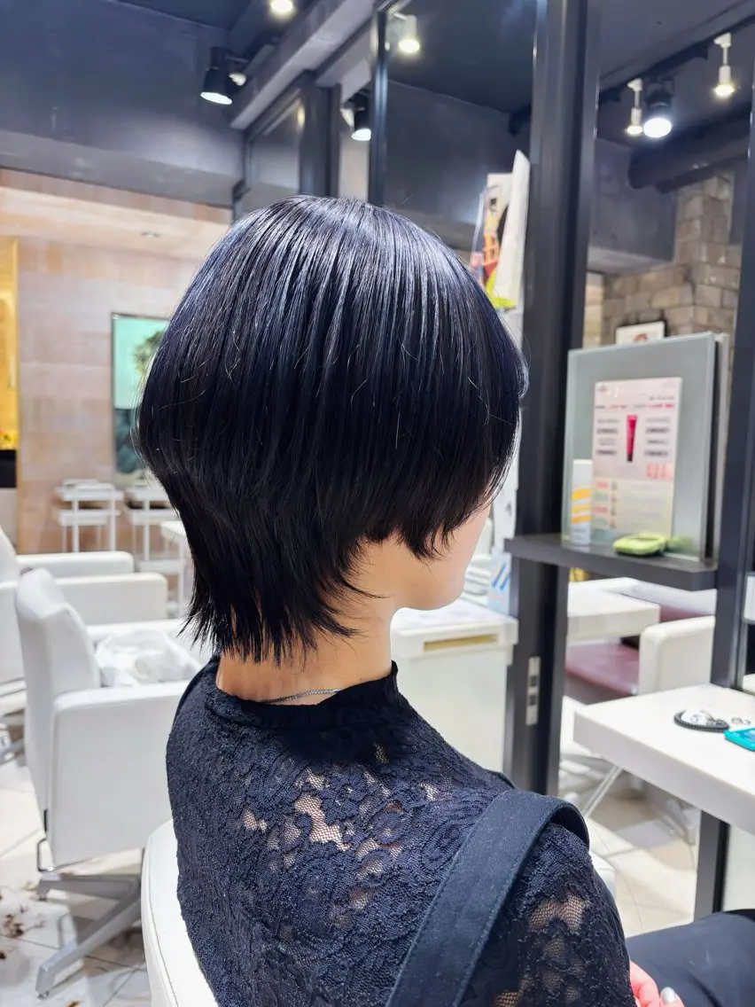 ショート カラー ハイライトカラー ハイライト 小野寺 もものヘアスタイル