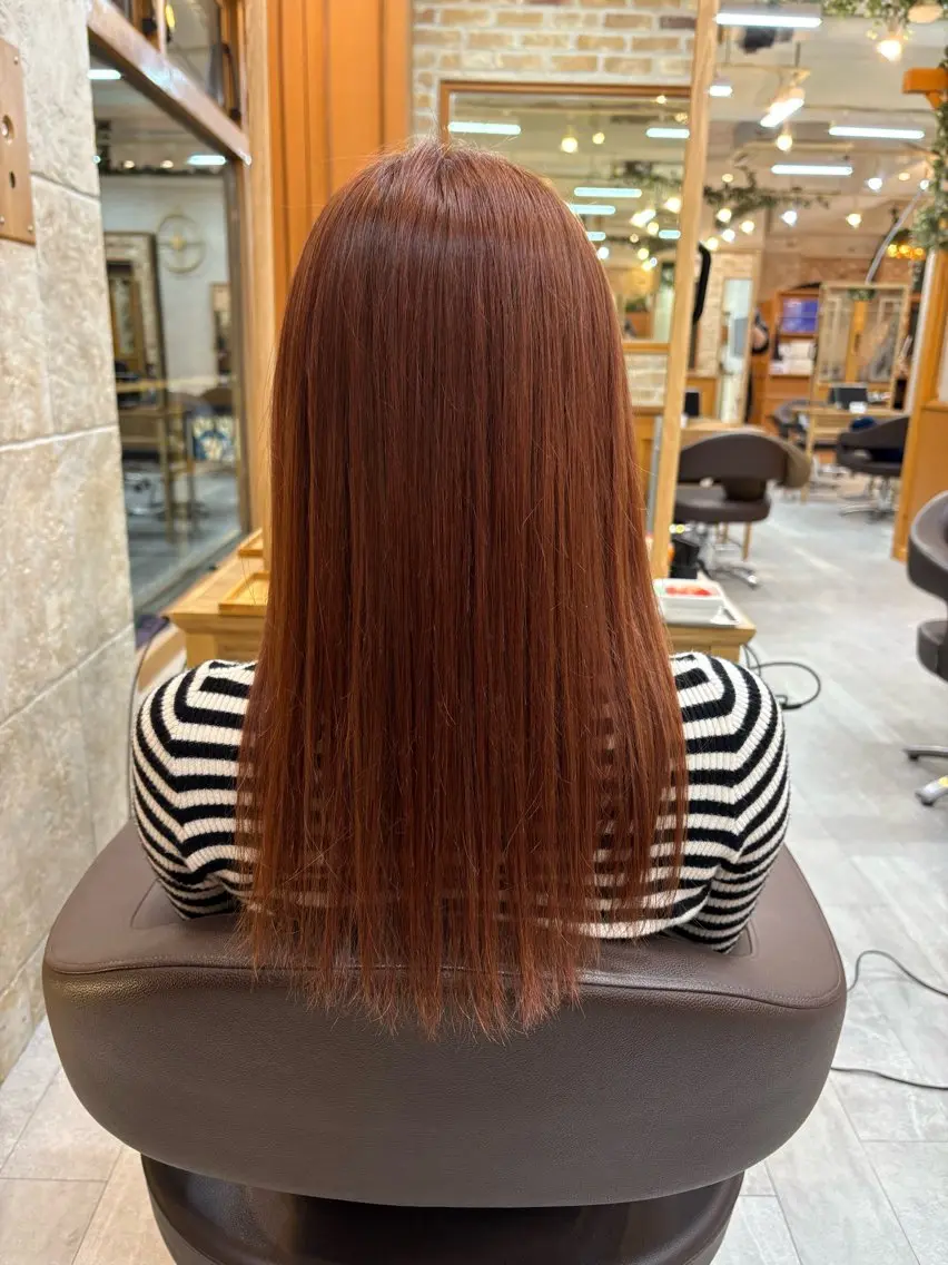 カラー ヘアカラー 佐藤 遥菜のヘアスタイル