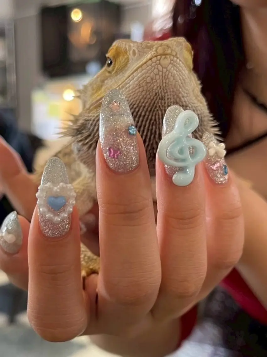 ネイル ハンドネイル joieange 難波店 藤谷ルディアのネイルデザイン