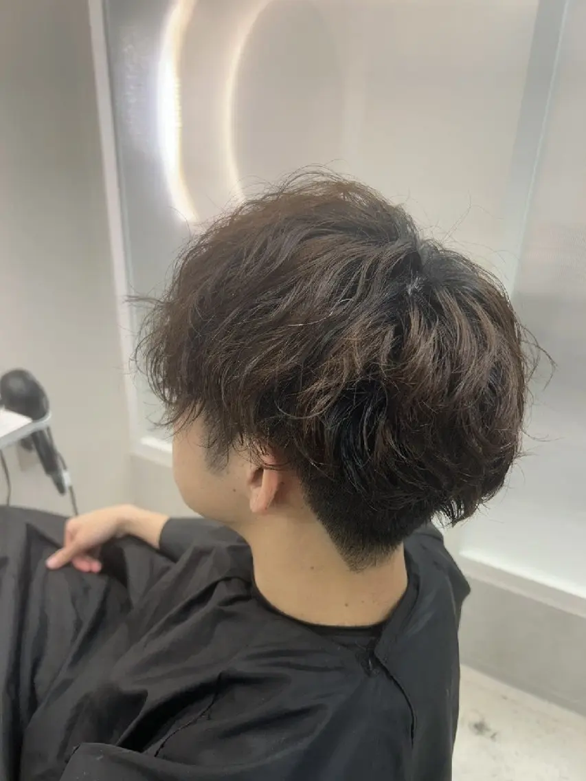 ショート 植田 俊樹のヘアスタイル