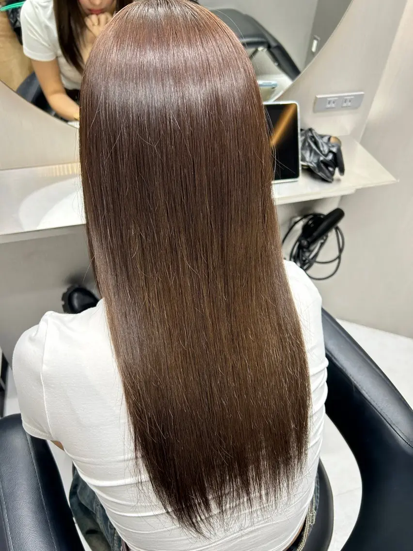 ロング ななか/艶カラー/ レイヤー/海外ヘアのその他イメージ