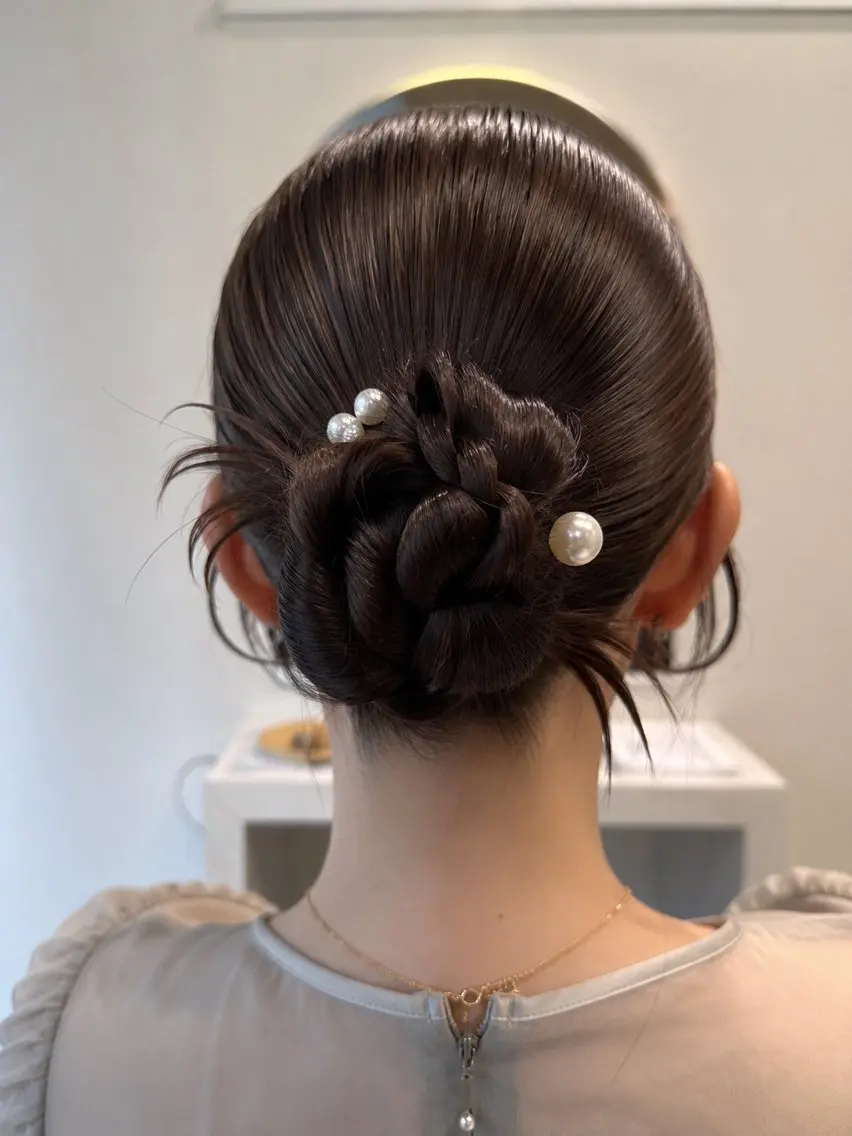 ヘアアレンジ ヘアセット 韓国レイヤー 🎀ダブルカラーのヘアスタイル