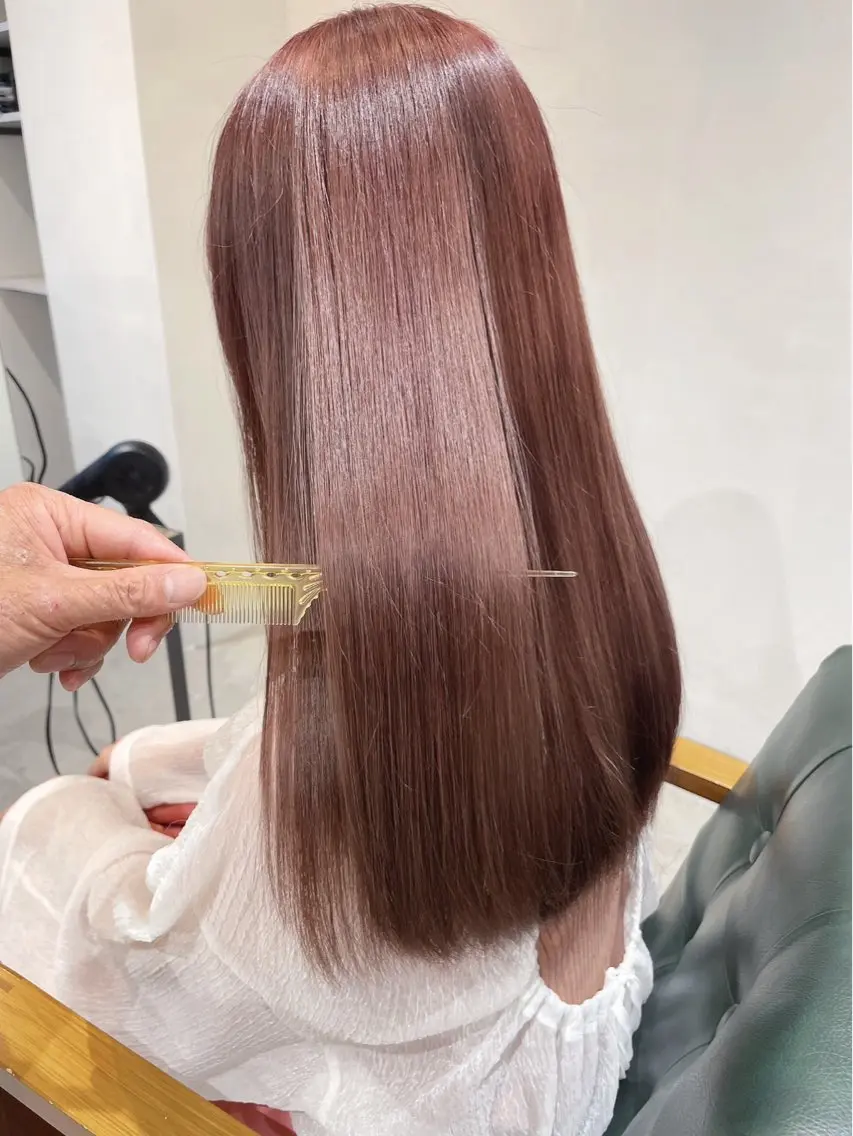 ロング カラー ヘアカラー トリートメント ダブルカラーが得意 髙木千惺/大須のヘアスタイル