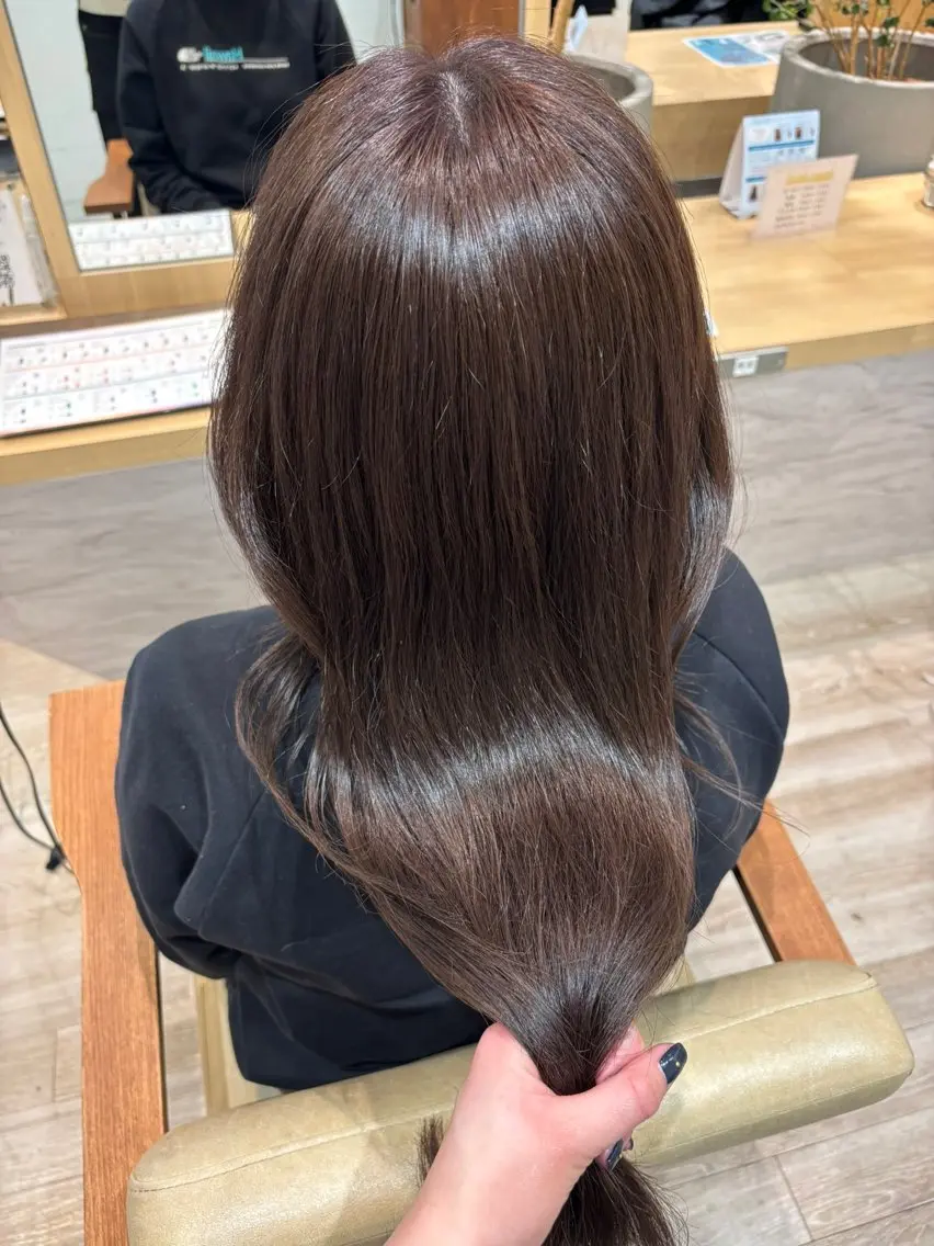 セミロング カラー ヘアアレンジ カット ヘアカラー トリートメント 赤み消しカラー/ レイヤー/柳澤優名のヘアスタイル