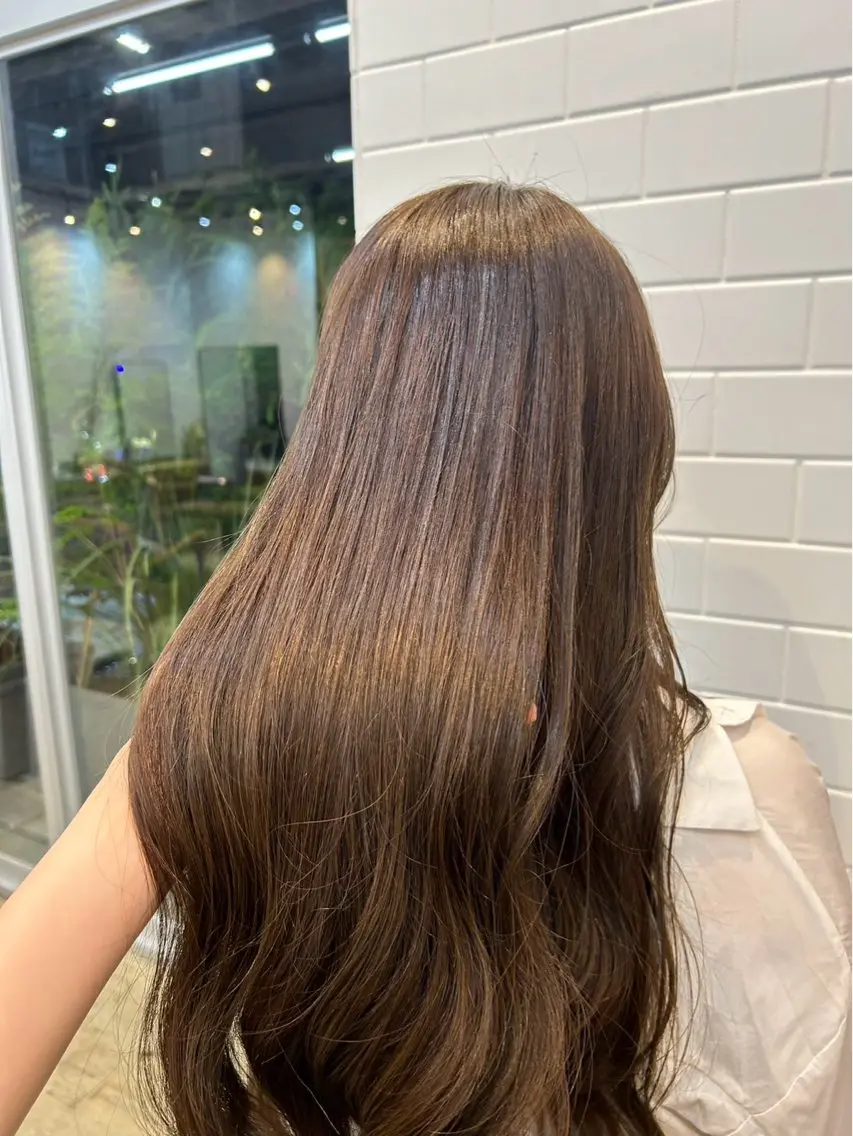 ロング 縮毛矯正 高島 未旺のヘアスタイル