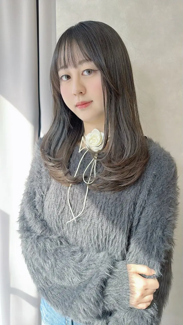 セミロング カット ヘアカラー ノンダメージ 🥑mikubanのヘアスタイル