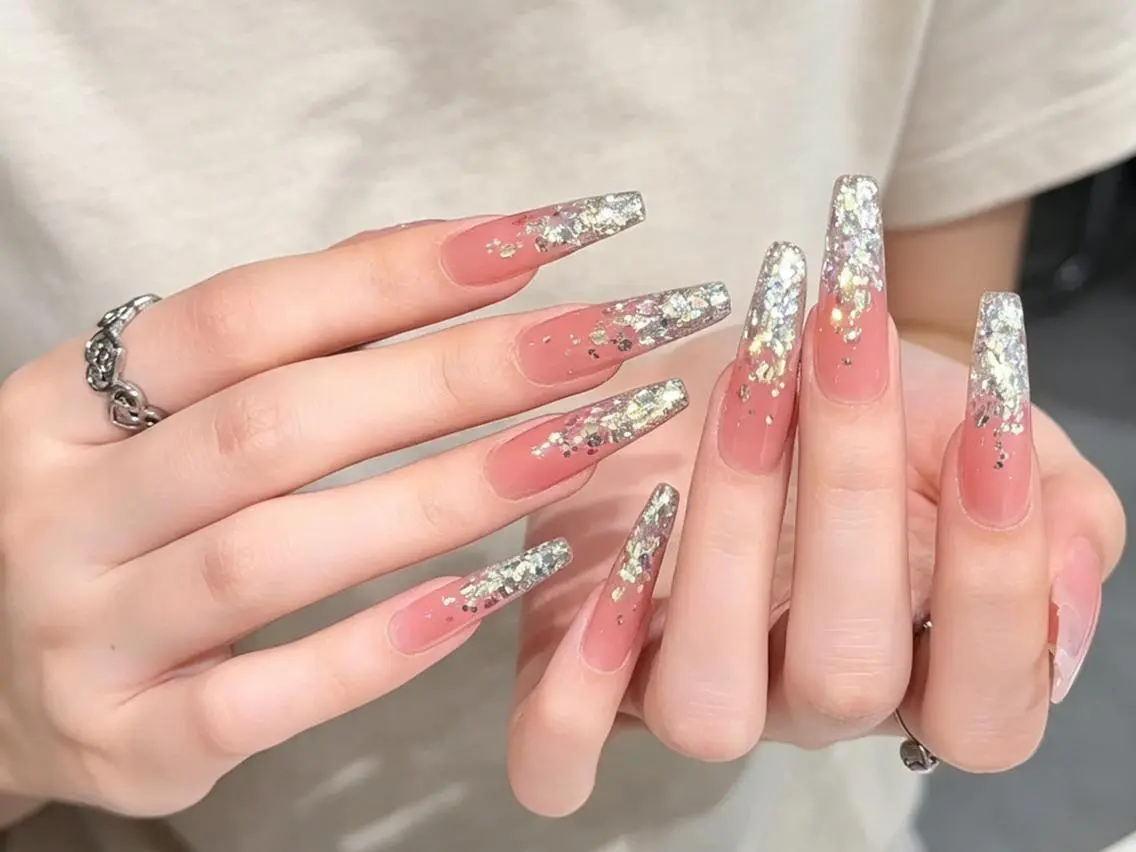 ネイル メンズ メンズ韓国風 べっ甲ネイル ボルドー ブラウン 長さ出し ハンドネイル ハンドケア NEW NAIL KaKa❤️🔥のネイルデザイン