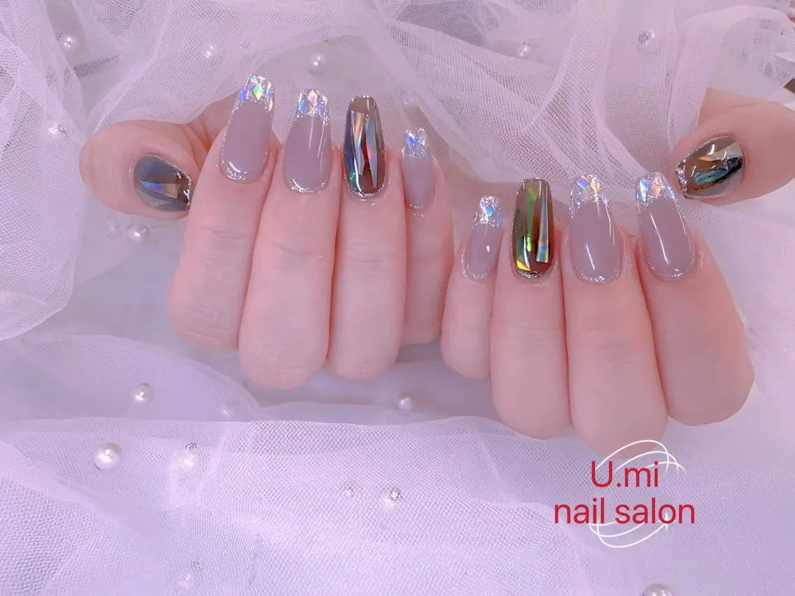 ネイル UMI ネイルサロン新宿🎀のネイルデザイン