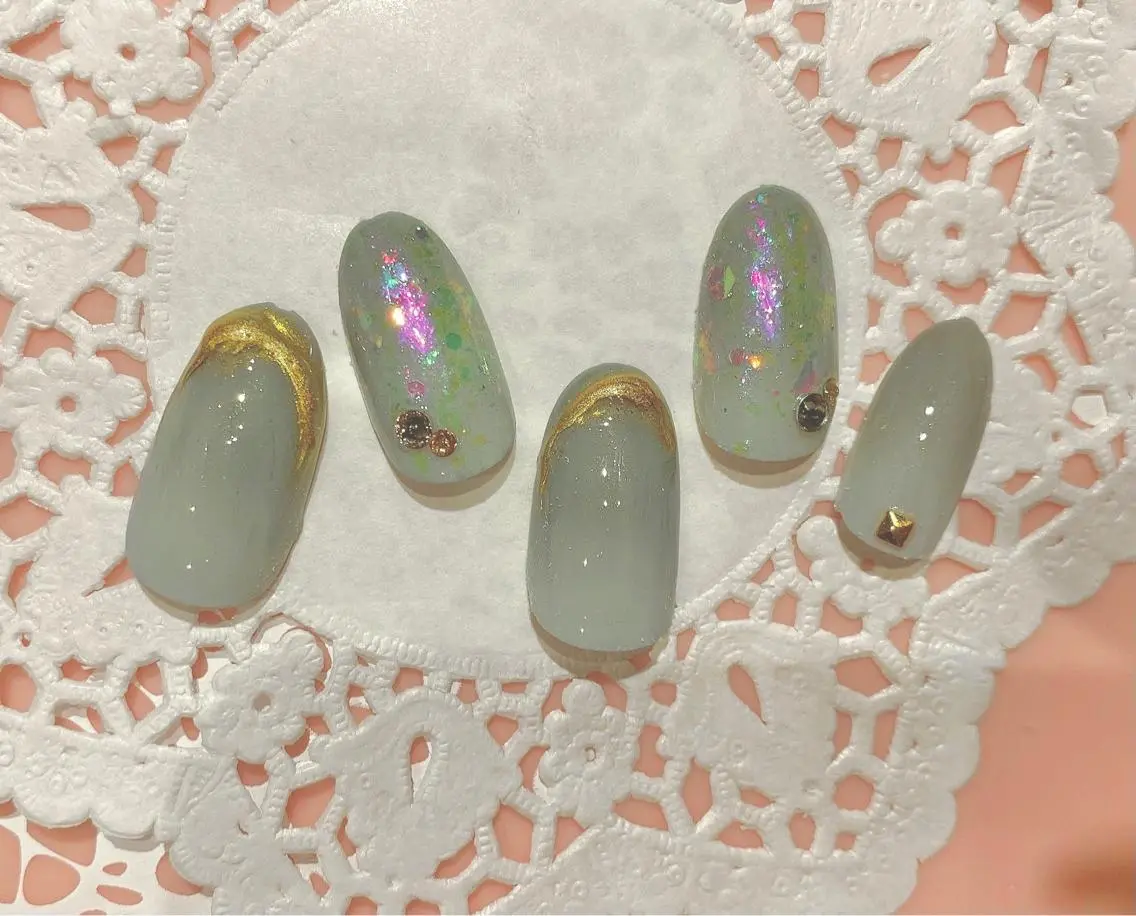 ネイル ホログラムネイル ミラーネイル VIST☆ ｍａｍｉのネイルデザイン