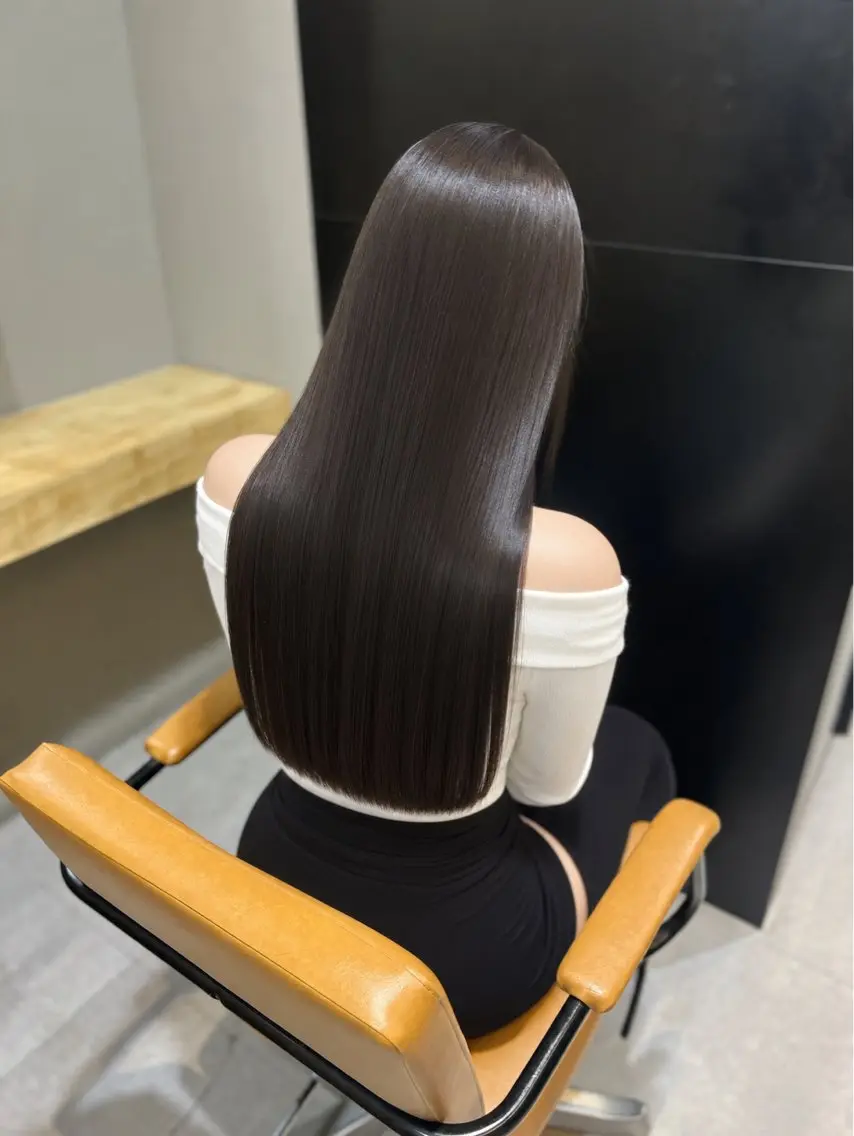 ✨Instagram特別価格✨　　　　　　　　　　【🪞ノンダメージ髪質改善縮毛矯正🪞】の写真