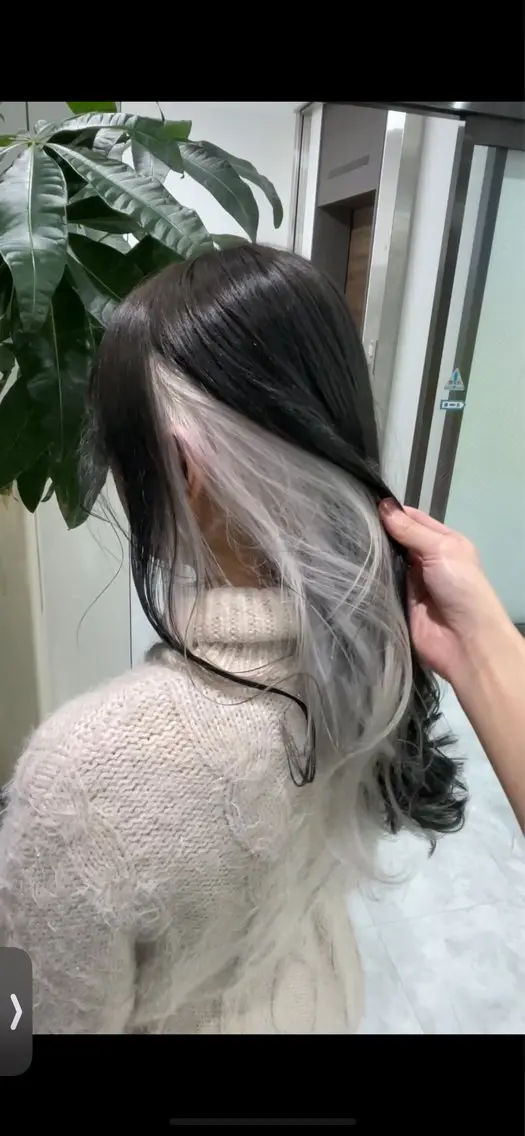 カラー ‎🤍札幌ハイトーン 🤍シンゴのヘアスタイル