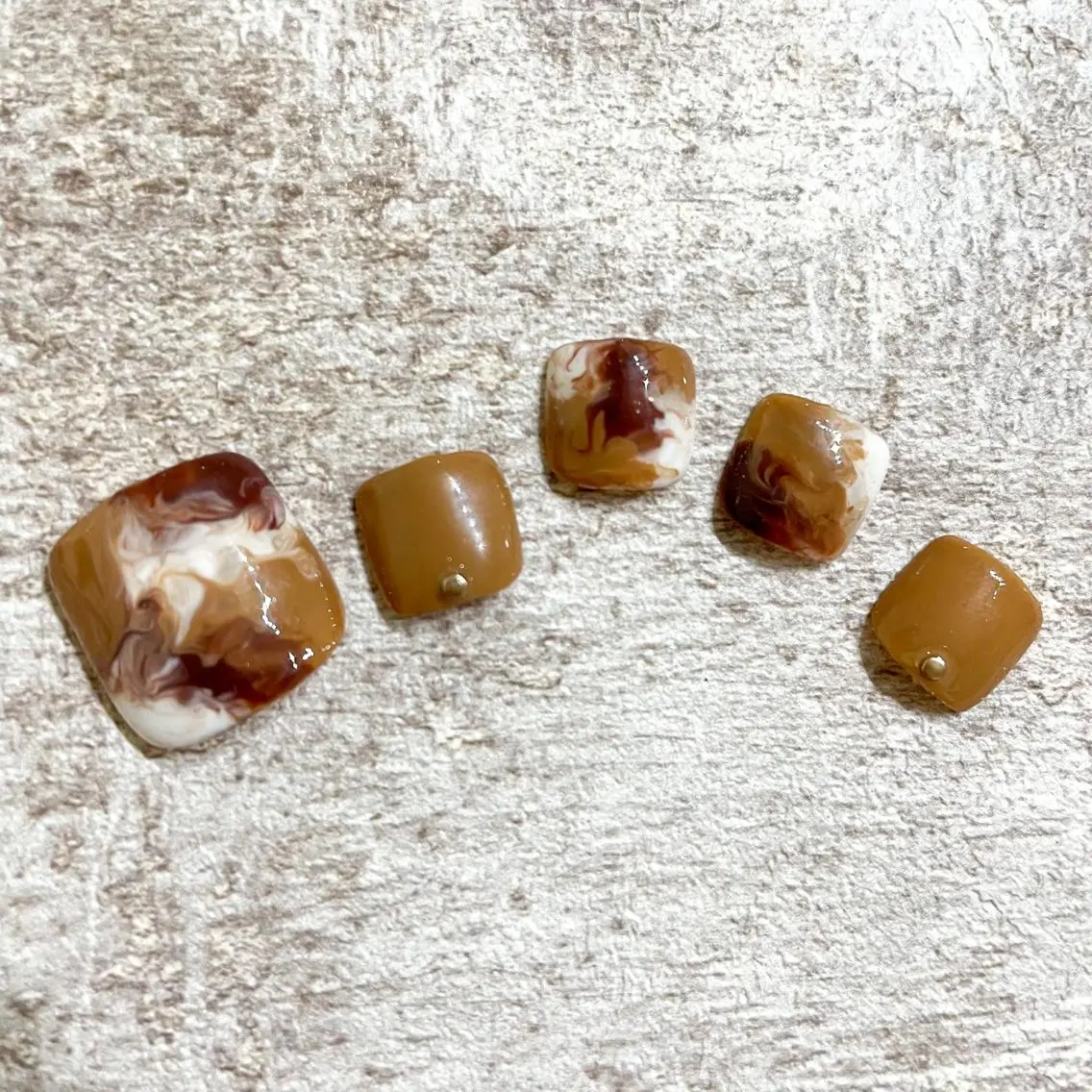 ネイル Tiary Nail Fのネイルデザイン