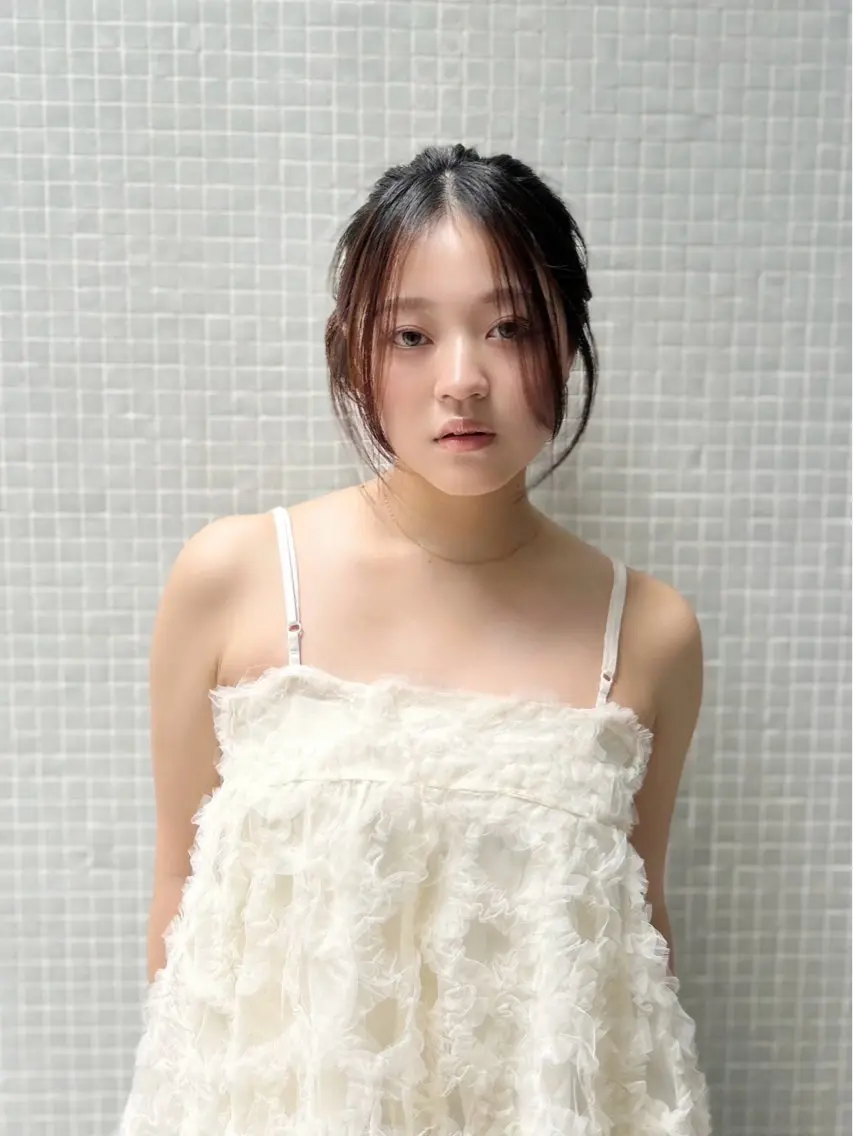 ロング sia / eruのヘアスタイル