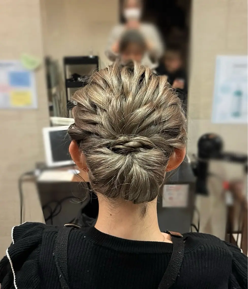 ヘアアレンジ ✨ TOMOKO🦋✨のヘアスタイル