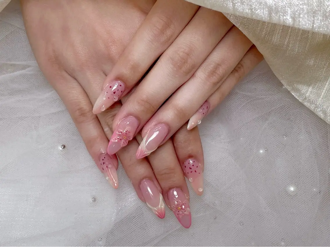 ネイル Nail salon LOTUSのネイルデザイン