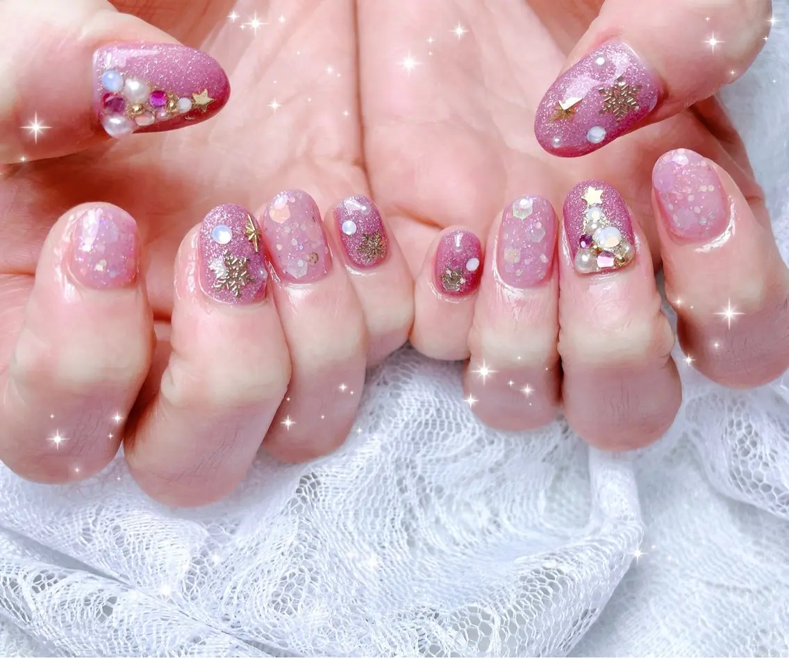 ネイル 冬ネイル クリスマス ハンドネイル FLARE NAIL フレアネイルのネイルデザイン
