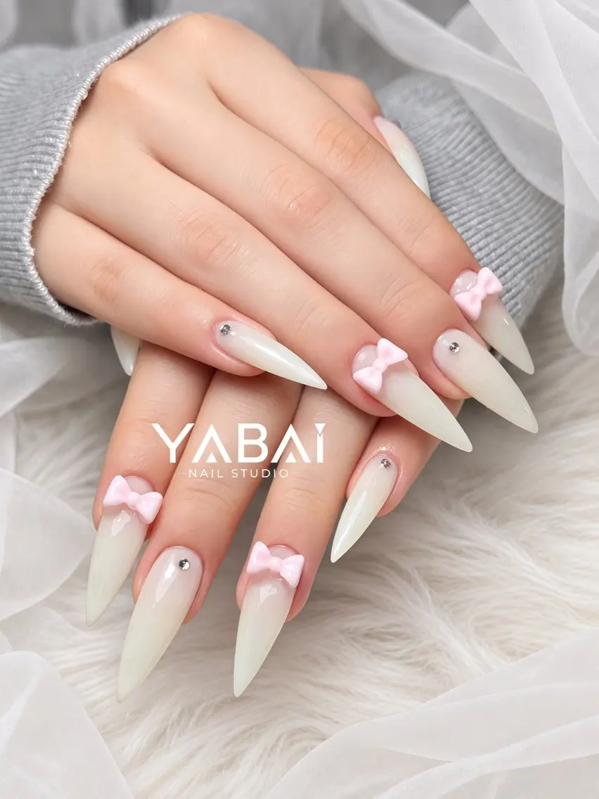 ネイル キラキラネイル リボン ハンドネイル YABAI NailStudioのネイルデザイン