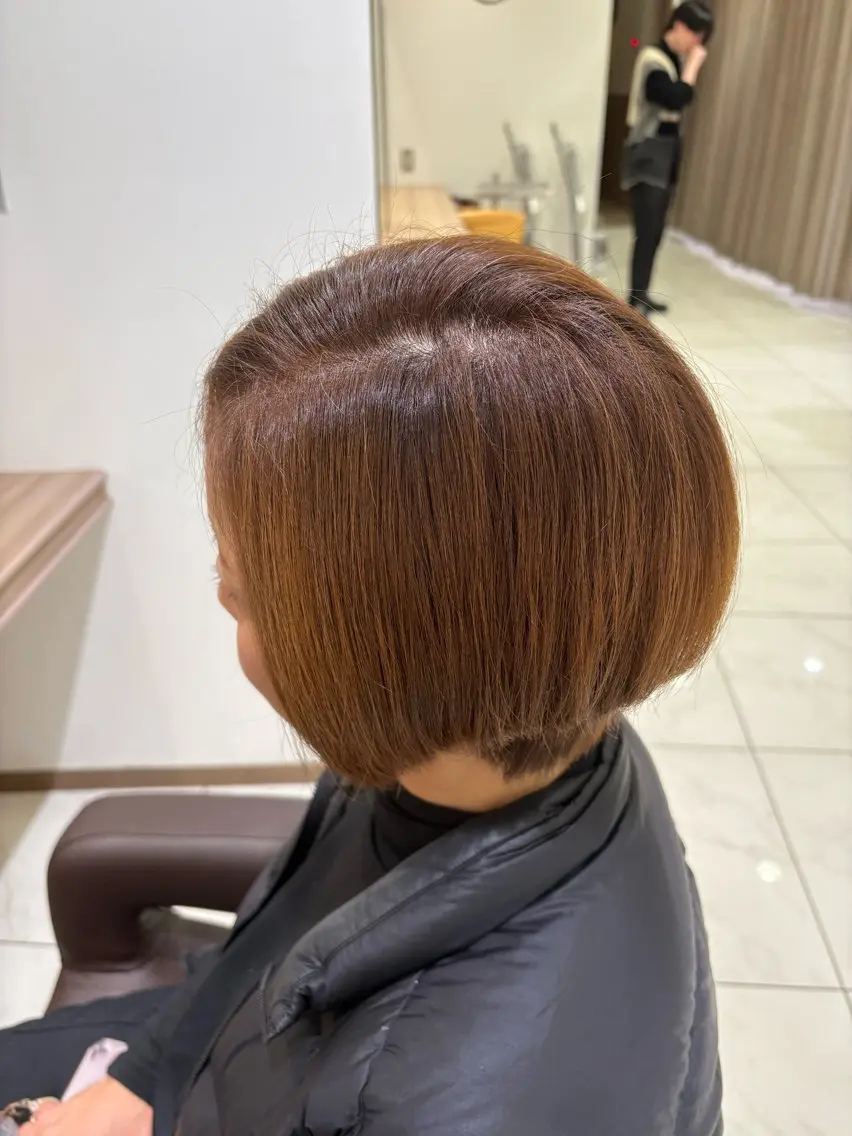 ショート カラー ブラウンカラー 透明感カラー オレンジ ヘアカラー 🌱脱白髪染め特化 🌱岡田将英のヘアスタイル