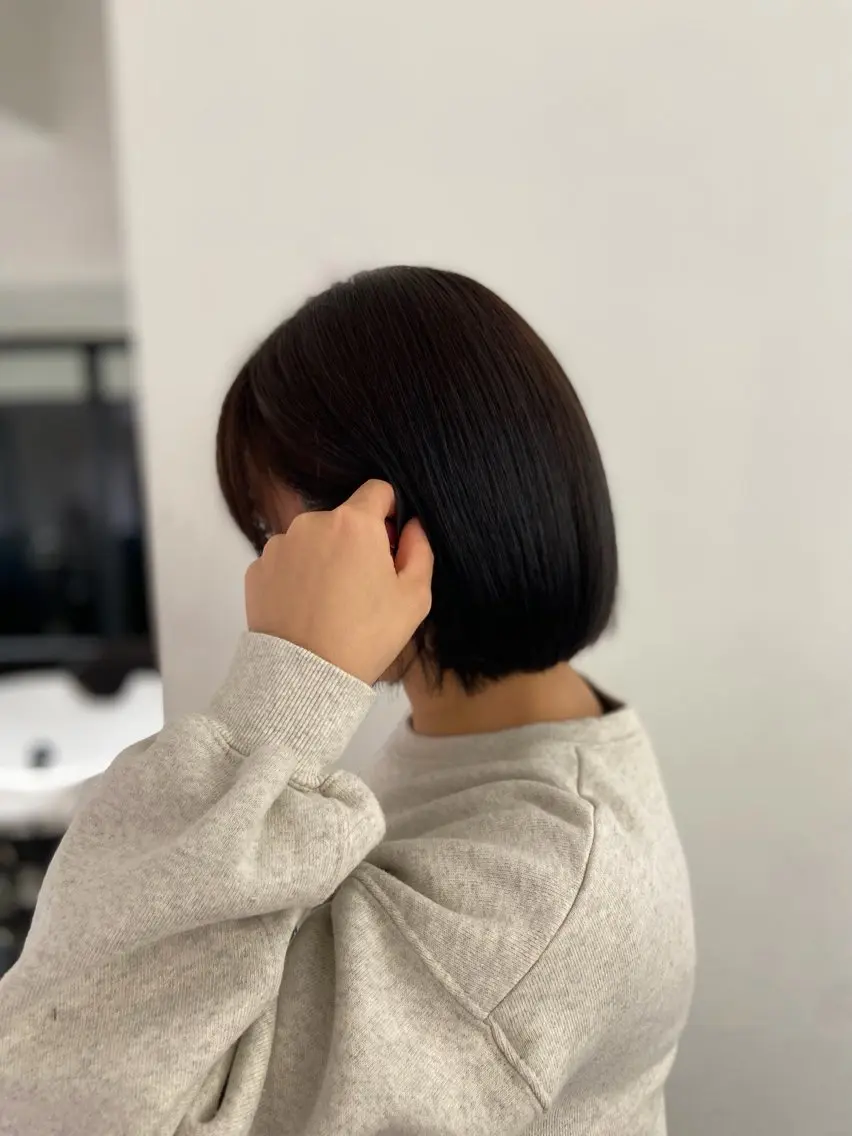 ショート ボブ UNBIRTHDAY いずみのヘアスタイル