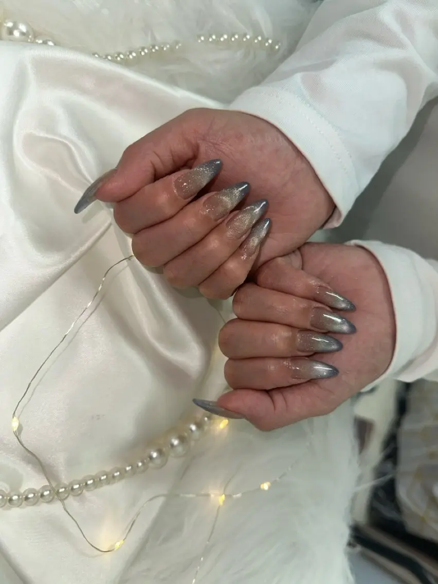 ネイル Nailsalon SKiのネイルデザイン