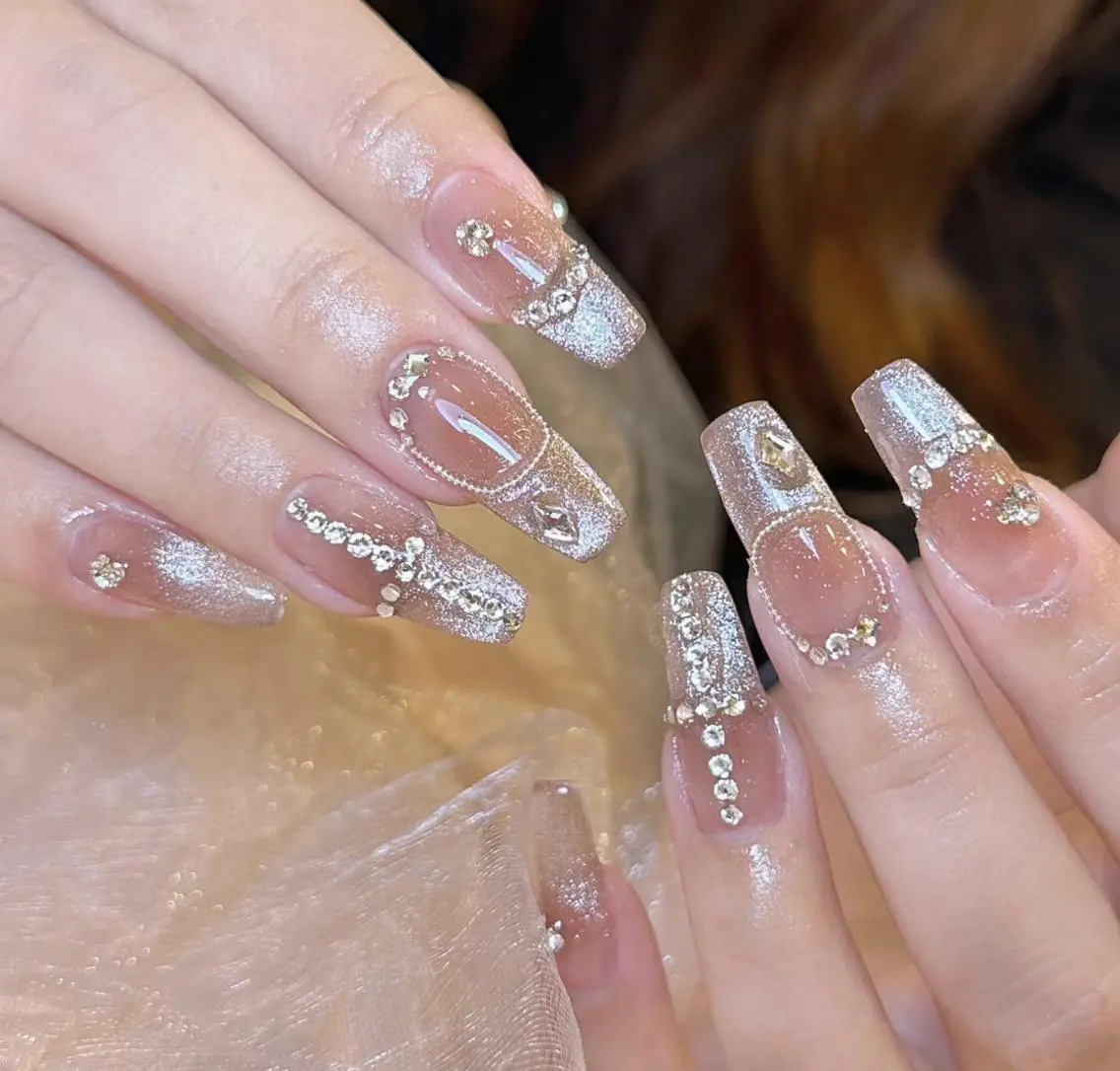 ネイル ハンドネイル ハンドケア 🍑 momo_nailのネイルデザイン