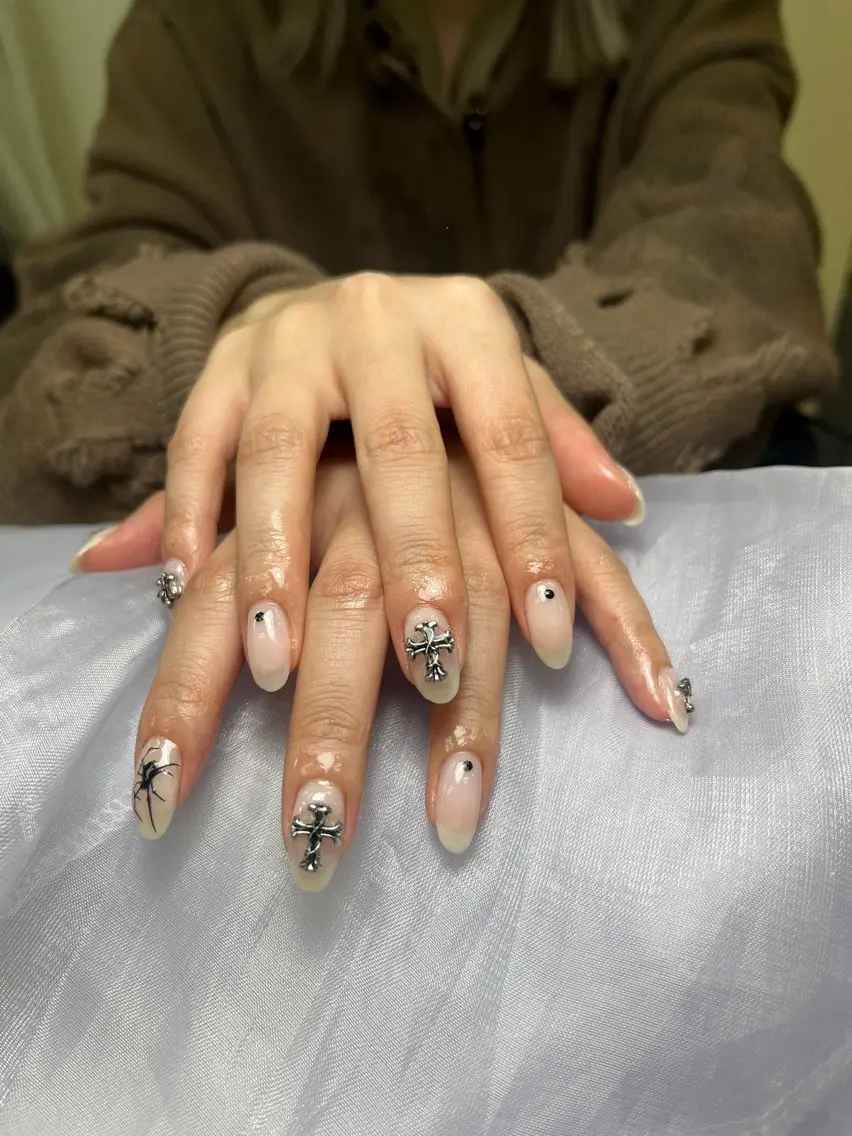 ネイル ハンドネイル ongles chicのネイルデザイン