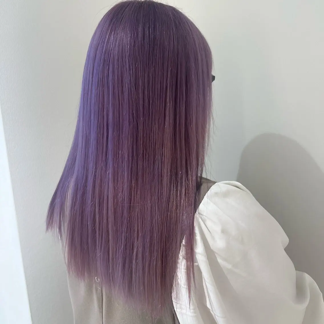 セミロング カラー ブリーチ バイオレットカラー 美髪矯正/シークレッ トハイライト🤍りさのヘアスタイル