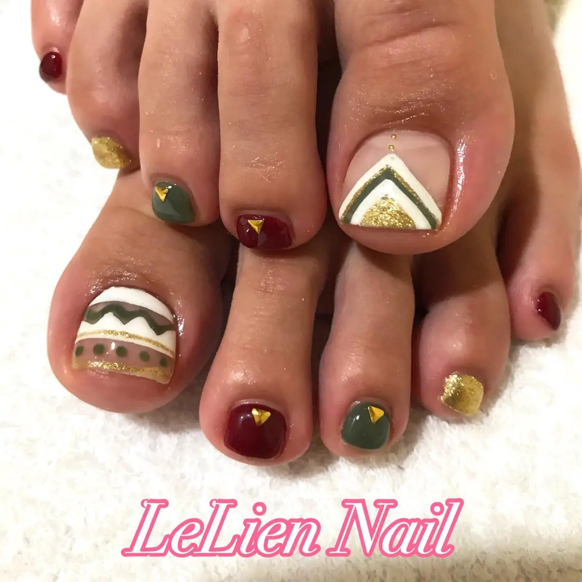 ネイル フットネイル モチの良さ◉ フィルインネイル♡のネイルデザイン