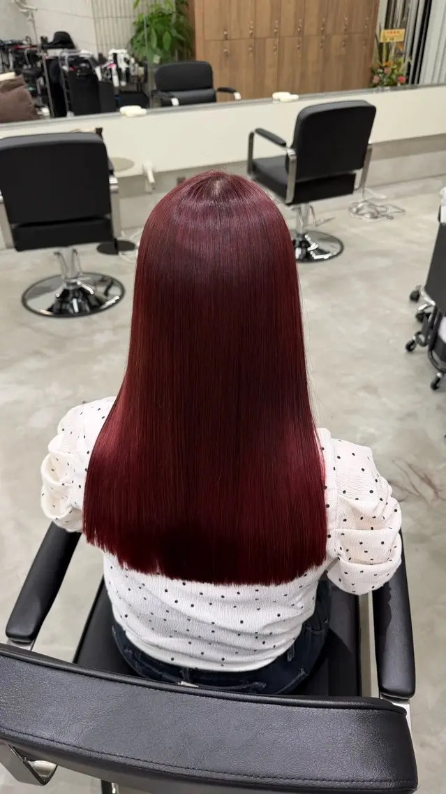 セミロング くせ毛 縮毛矯正 カット ヘアカラー 縮毛矯正 奥村 和也のヘアスタイル