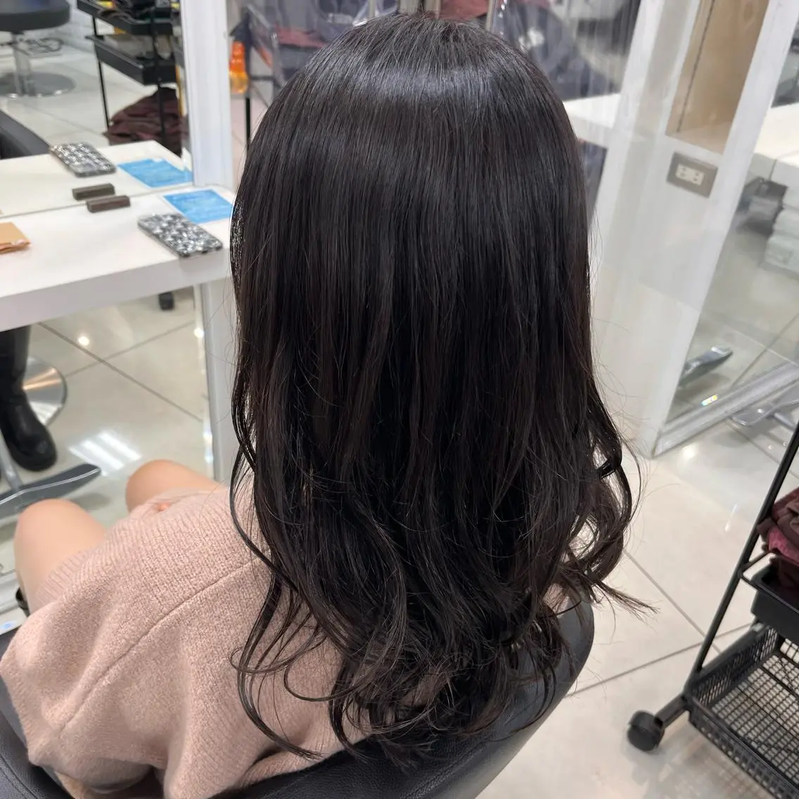 セミロング カラー ブラウンカラー グレージュ ラベンダーカラー ラベンダーグレージュ ラベンダーグレー カット ヘアカラー トリートメント 【メンズ縮毛矯正/ Ryoka】のヘアスタイル