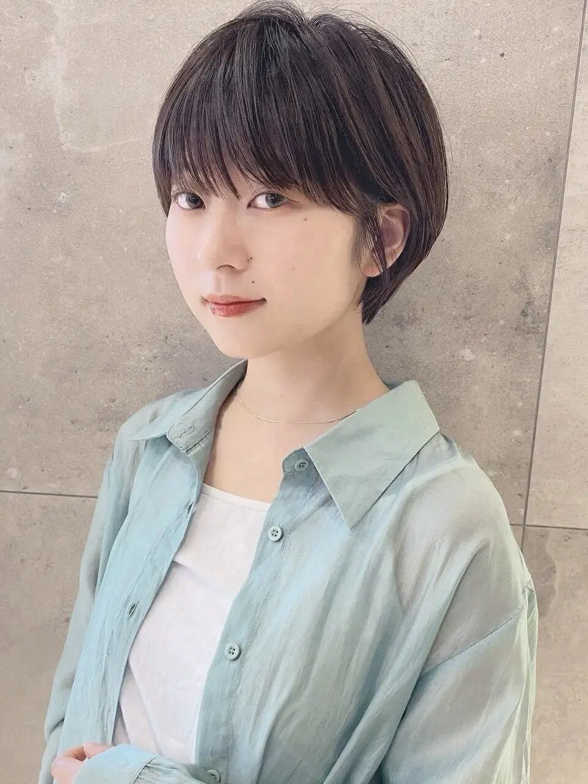ショート 稲葉 彩代のヘアスタイル