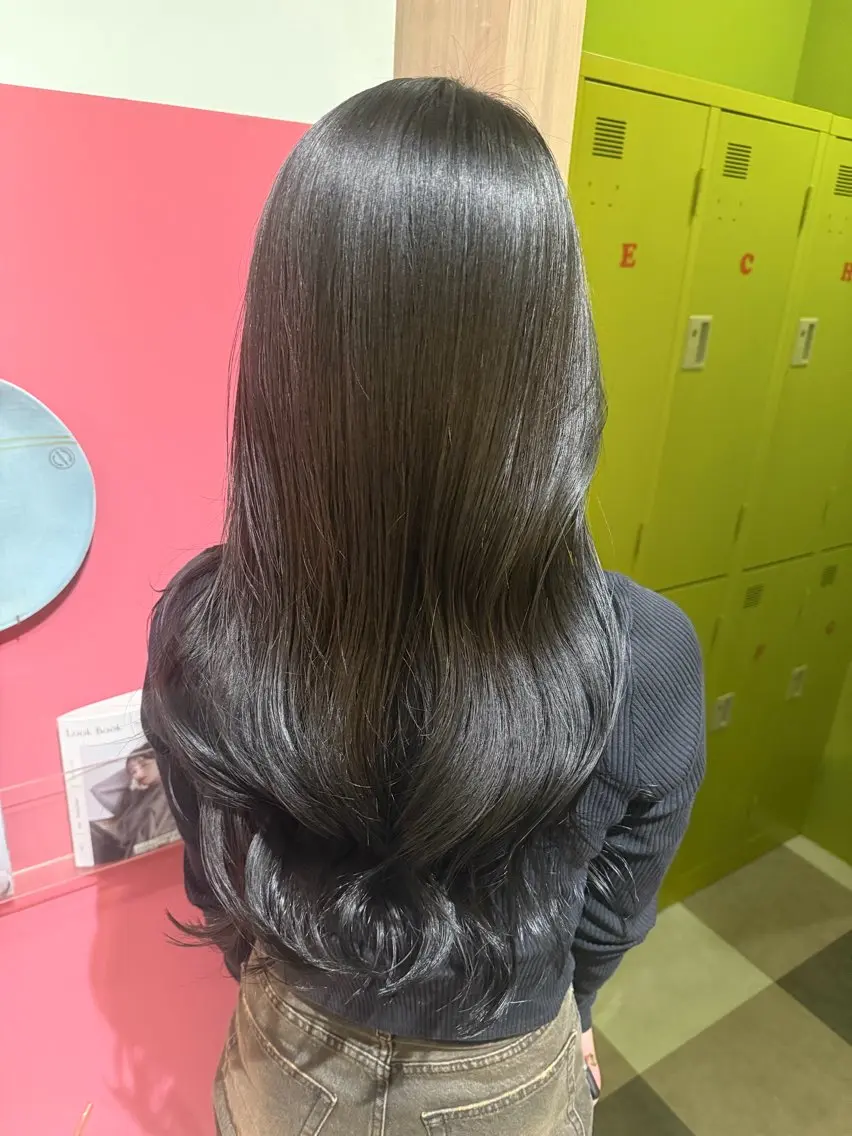 ロング カラー echelle ゆうなのヘアスタイル