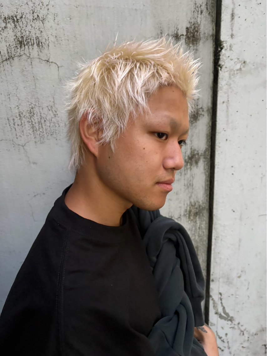 ショート ヘアカラー backbocker YUHOのヘアスタイル