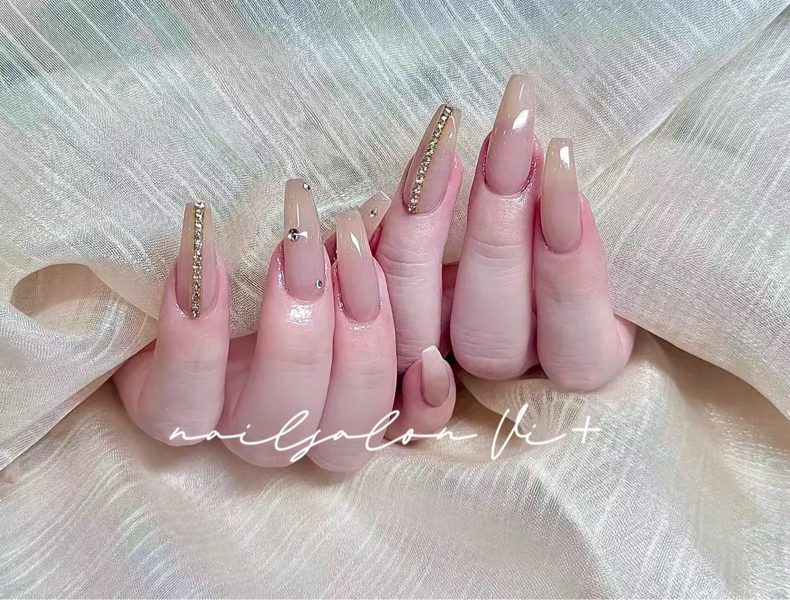 ネイル ハンドネイル ✨Nailsalon Vi+✨のネイルデザイン