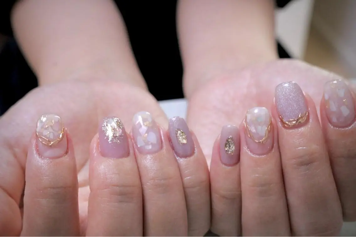 ネイル オーロラネイル カジュアル フラッシュネイル ジェルネイル ラメ(グリッター) ハンドネイル MH Nailのネイルデザイン