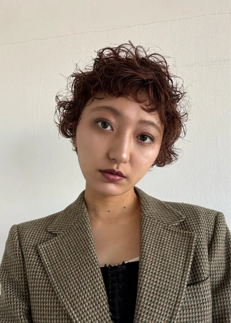 ショート カラー パーマ カット パーマ ナルカワ アユミのヘアスタイル