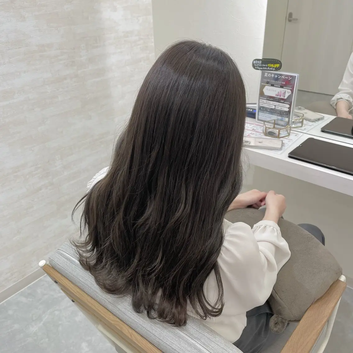 ロング カラー ベージュカラー 透明感カラー オリーブベージュ オリーブカラー カット ヘアカラー トリートメント 髪質改善&ヘアケア /菊池琉那のヘアスタイル