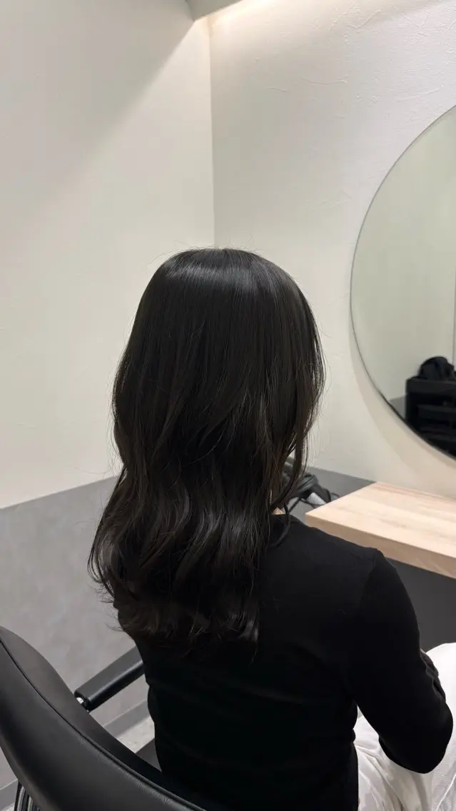 カラー オリーブグレー そ ら.のヘアスタイル