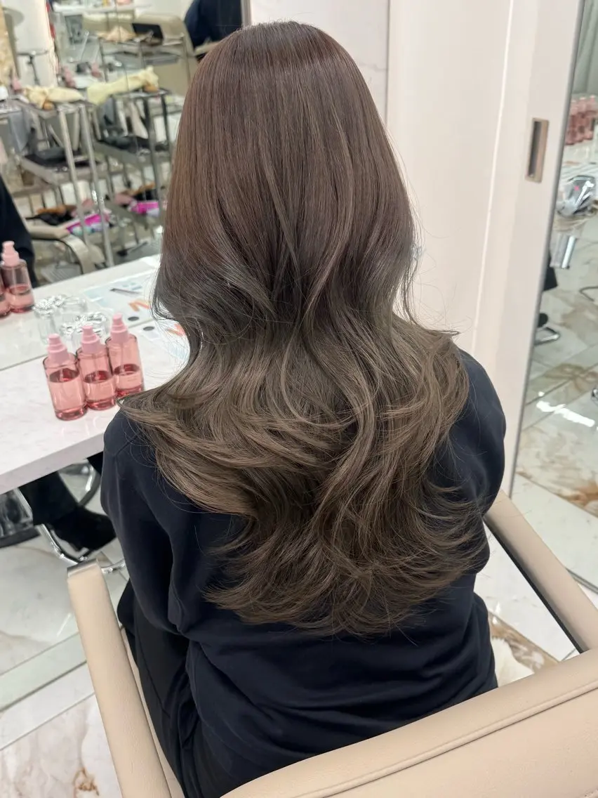 セミロング カラー カット ヘアカラー トリートメント 栄美容師/kiti /ボブ/ケントのヘアスタイル