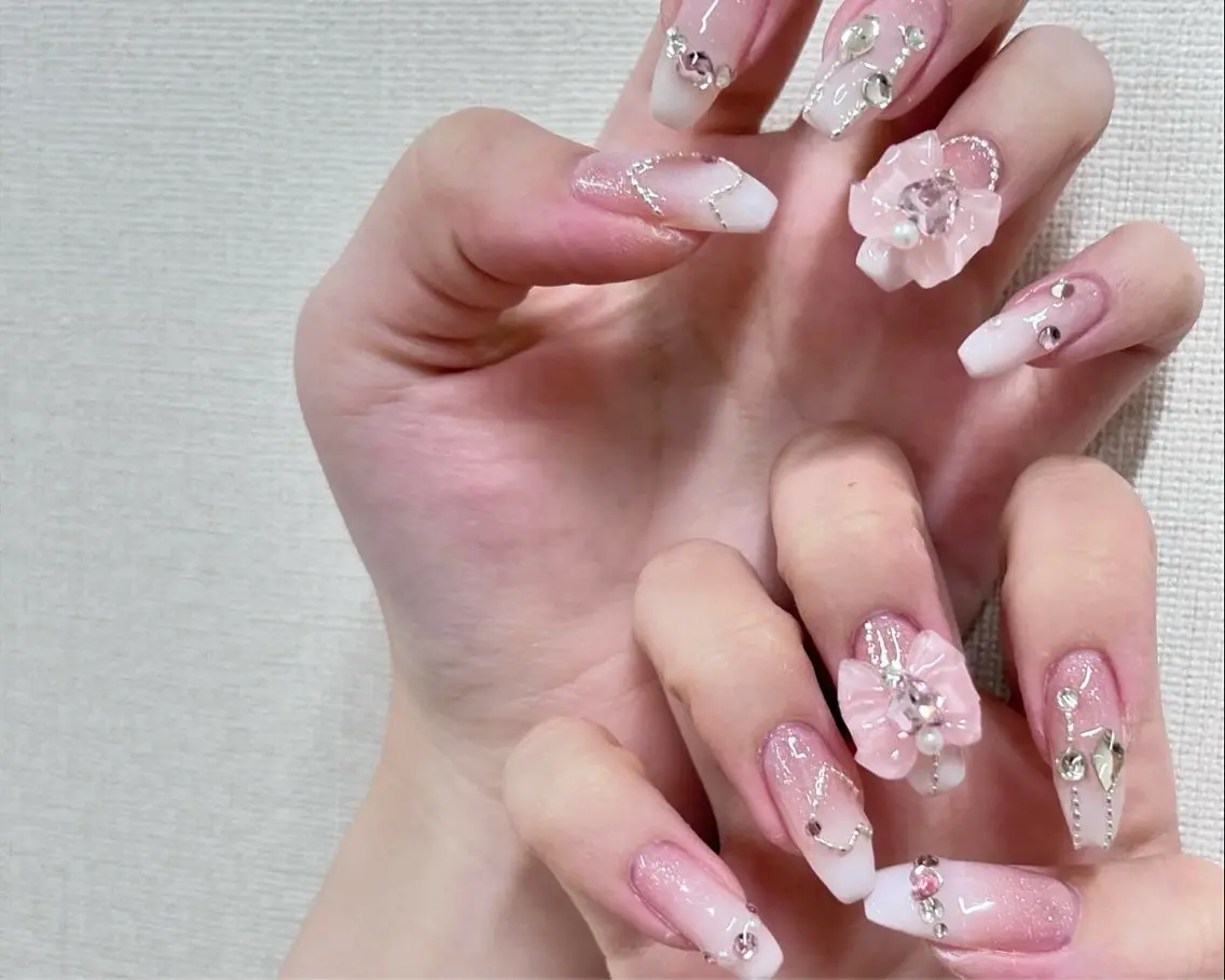 ネイル ハンドネイル ToliyDeliy akemiのネイルデザイン