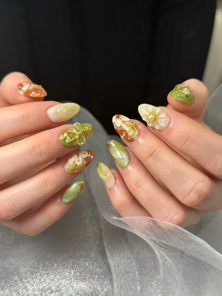 ネイル フットネイル 氷ネイル・うるうるネイル マットネイル ニュアンスネイル リボン ハンドネイル Akina Nailのネイルデザイン
