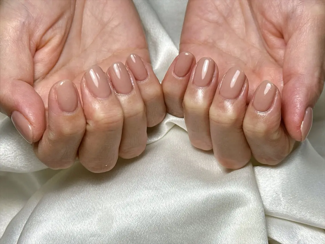 ネイル オーロラネイル フットネイル フレンチネイル ジェルネイル マグネットネイル ハンドネイル kiki nail たまプラーザのネイルデザイン